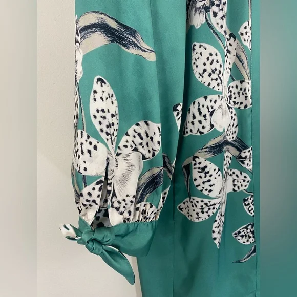 Chicos Reversible Floral To Animal-Print Duster Jacket size size 2 (12-14) - Picture 8 of 14